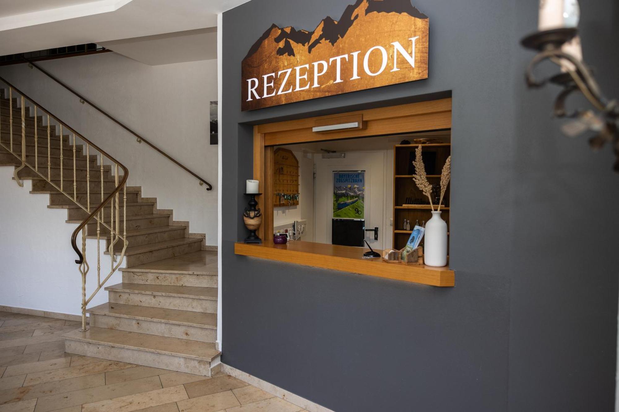 Hotel Gasthof Alter Wirt Farchant Zewnętrze zdjęcie